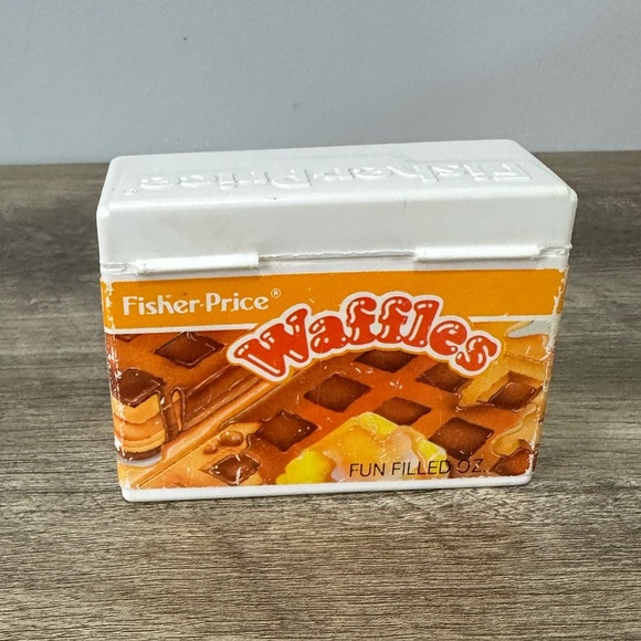 Fisher Price Fun With Food Waffle Box With Two Waffles 1987 - Picture 4 of 8
